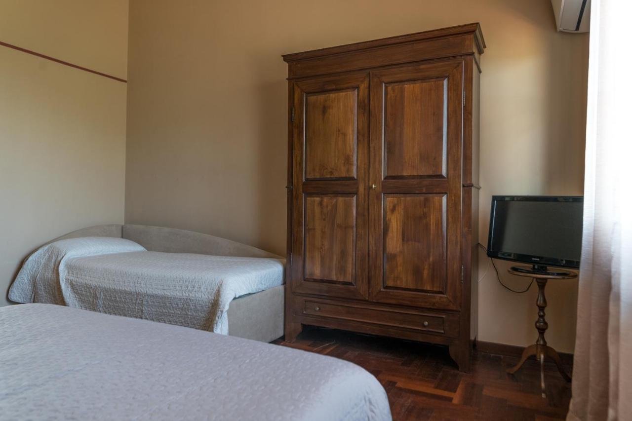 Locanda La Valle Castelnuovo Magra Luaran gambar